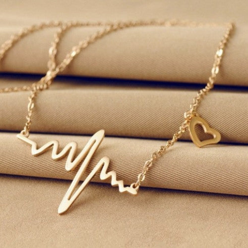 Charm Lightning Necklace for Women Vintage Jewelry AccessoriesSimple Wave Heart Necklace Chic ECG Heartbeat Gold/Silver Pendant